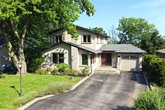506 Falgarwood Drive, Oakville, ON L6H 1N3