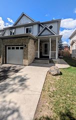 7 Amazon Court, Brampton, ON L6R 1C7