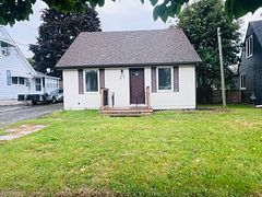 27 Normandy Boulevard, Halton Hills, ON L7G 1V9