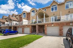 1253 SILVAN FOREST Drive 7, Burlington, ON L7M 0B7