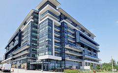 395 Dundas Street W PH15, Oakville, ON L6M 4M2
