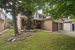 3074 Tours Road, Mississauga, ON L5N 3J2