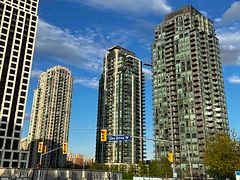 3515 Kariya Drive S 1205, Mississauga, ON L5B 0C1