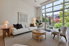 245 Perth Avenue 102, Toronto, ON M6P 3X9