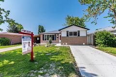 156 Folkstone Crescent, Brampton, ON L6T 3M5