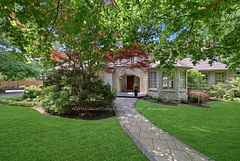 437 Cairncroft Road, Oakville, ON L6J 4N1