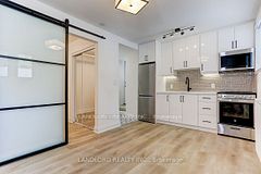 2520 Bloor Street W 23, Toronto, ON M6S 1R8