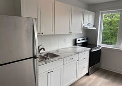 409 Royal York Road S 02, Toronto, ON M8Y 2R8