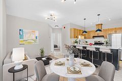 3635 Dundas Street W 1, Toronto, ON M6S 2T2