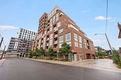 1787 St Clair Avenue W 804, Toronto, ON M6N 0B7
