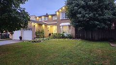 6636 Edenwood Drive, Mississauga, ON L5N 3J9