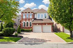 2942 Coulson Court, Mississauga, ON L5M 5S8