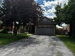 4464 Stonemill Court, Mississauga, ON L5V 1E5
