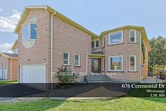 676 Ceremonial Drive, Mississauga, ON L5R 3H9