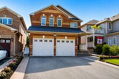 222 Vintage Gate, Brampton, ON L6X 5B2
