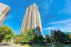 25 Kingsbridge Garden Circle 2422, Mississauga, ON L5R 4B1