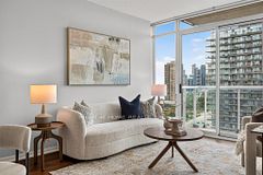 15 Windermere Avenue 2201, Toronto, ON M6S 5A2