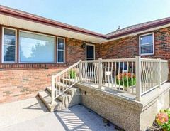 205 Southview Crescent W Bsmt, Oakville, ON L6K 2P2