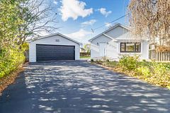 133 Inglewood Drive, Oakville, ON L6K 1W8