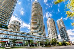 2230 Lakeshore Boulevard 2902, Toronto, ON M8V 0B2