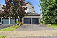 2121 Pinevalley Crescent, Oakville, ON L6H 6L7