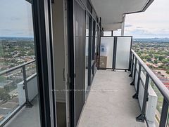 448 Burnhamthorpe Road W 2204, Mississauga, ON L5B 0R4