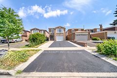 76 Banting Crescent, Brampton, ON L6Y 2K9