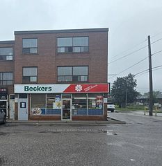 2827 Weston Road 3, Toronto, ON M9M 2S1