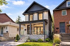 94 Lake Crescent, Toronto, ON M8V 1W1