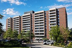 31 Four Winds Drive 503, Toronto, ON M3J 1K9