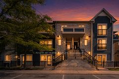 5035 Oscar Peterson Boulevard N 100, Mississauga, ON L5M 0P4