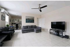 3199 Dufferin Street 2nd floor, Toronto, ON M6A 2T2