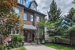 265 Van Dusen Boulevard 9, Toronto, ON M8Z 3J2