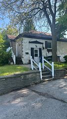 930 Scarlett Road, Toronto, ON M9P 2V5