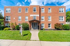 133 North Service Road E 5, Oakville, ON L6H 1A3
