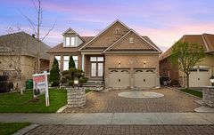 15 Concorde Drive, Brampton, ON L6P 1V3