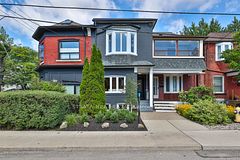 316 St Johns Road, Toronto, ON M6S 2K2