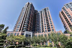 60 Heintzman Street 1911, Toronto, ON M6P 5A1