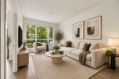 1830 Bloor Street W 206, Toronto, ON M6P 0A2