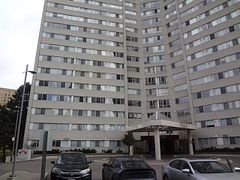 3700 Kaneff Crescent 2106, Mississauga, ON L5A 4B8