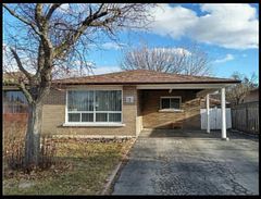 7 Forsythia Road Upper, Brampton, ON L6T 2G2