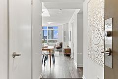 816 Lansdowne Avenue 1014, Toronto, ON M6H 4K6