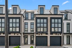 138 East Street 4, Oakville, ON L6L 0H9