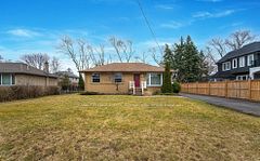 2036 Constance Drive, Oakville, ON L6J 2V5