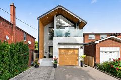 15 Nineteeth Street, Toronto, ON M8V 3L4