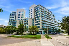 5 Marine Parade Drive 1113, Toronto, ON M8V 4B4