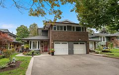4045 Taffey Crescent, Mississauga, ON L5L 2A6
