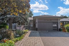 1508 Holburne Road, Mississauga, ON L5E 2L6