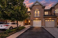 26 Bay Breeze Drive, Brampton, ON L6R 0M1