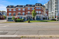 120 Bronte Road 7, Oakville, ON L6L 3C1